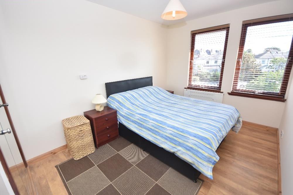 Bedroom 1 - pic 2