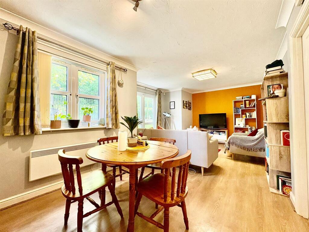 PHOTO-2025-06-10-11-21-32 2.jpg