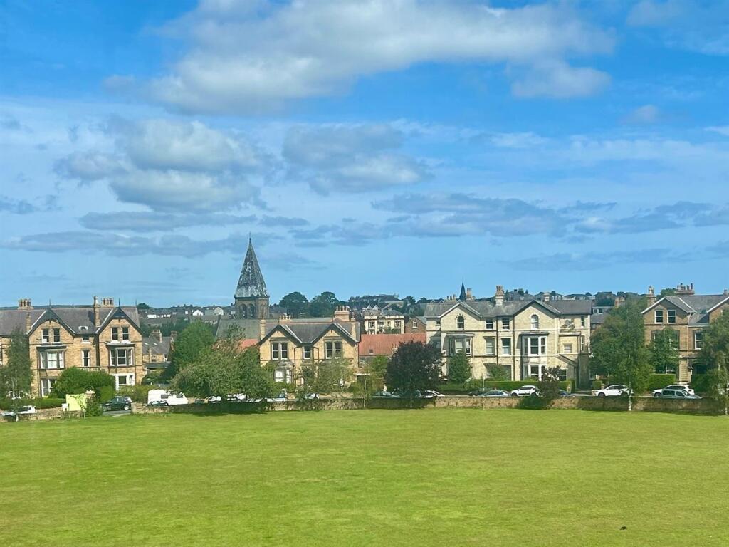 View.jpg
