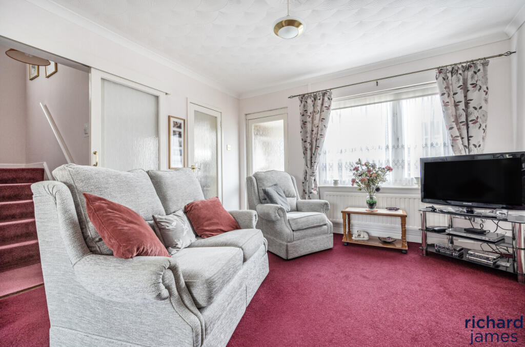 dbb8393558b34168886db623063082c1