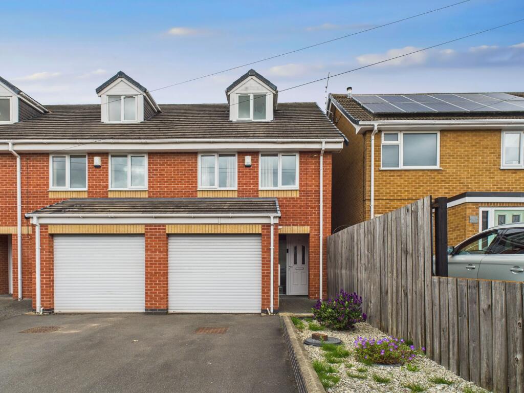 Right-Townhouse