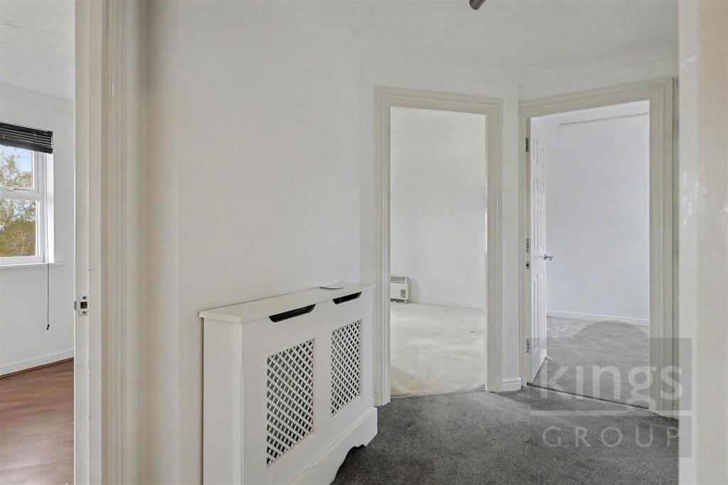 Entrance hall jpg