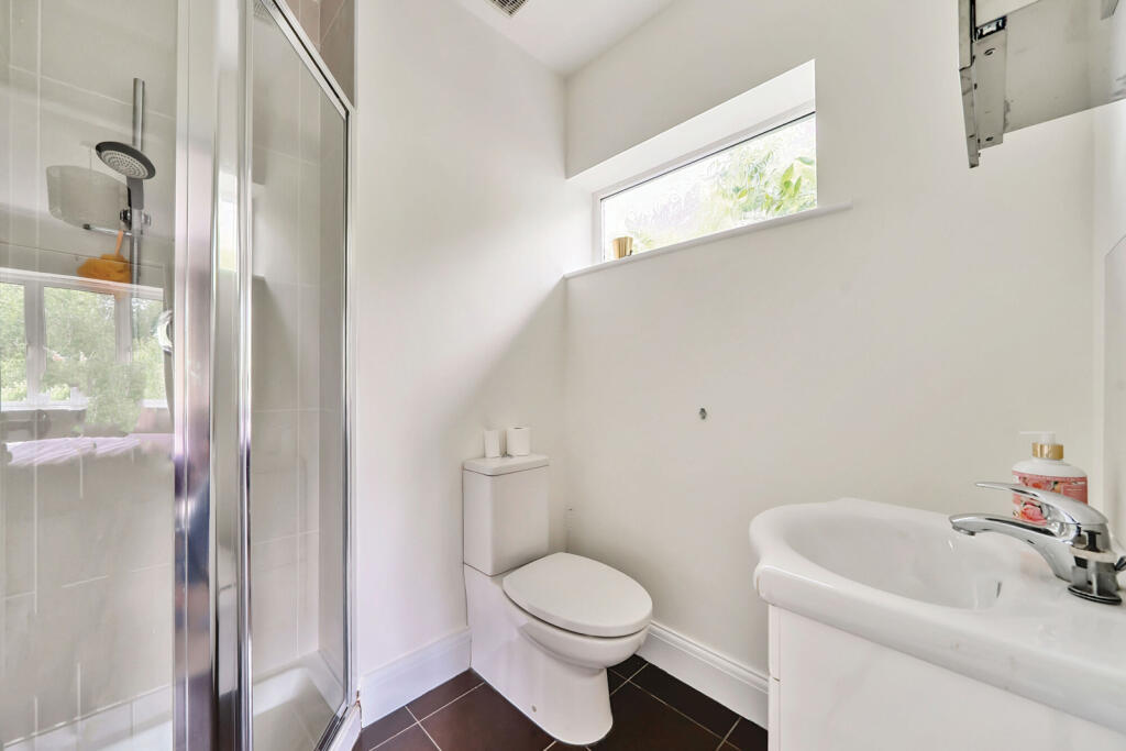 1305055-17-684035...