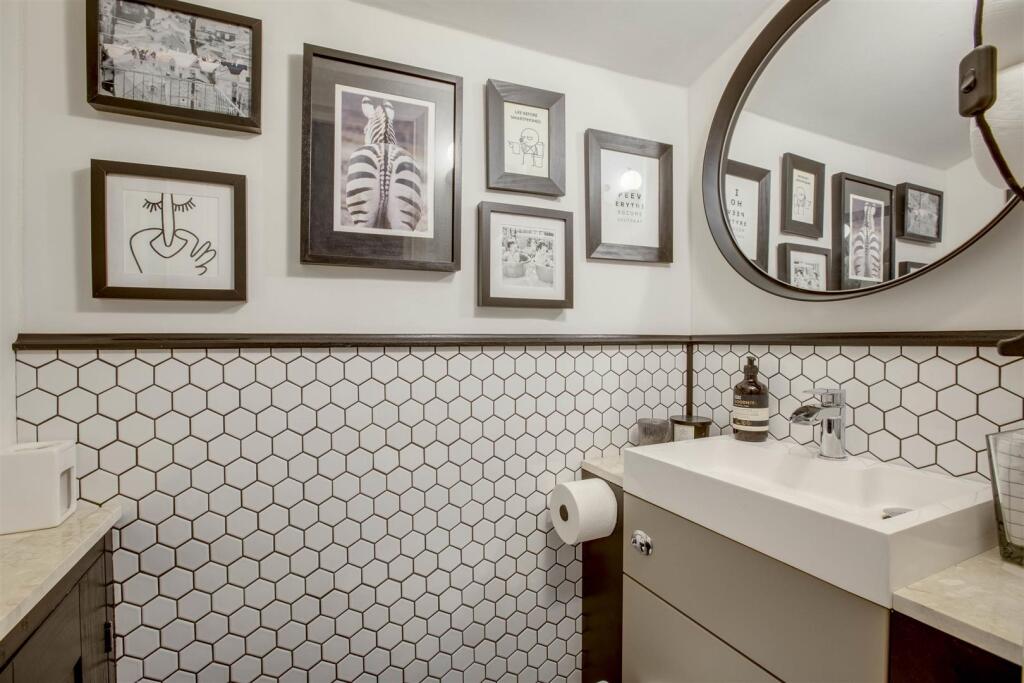 85 Totteridge Road, HP13 6EY NEW (LOW RES)-20.jpg