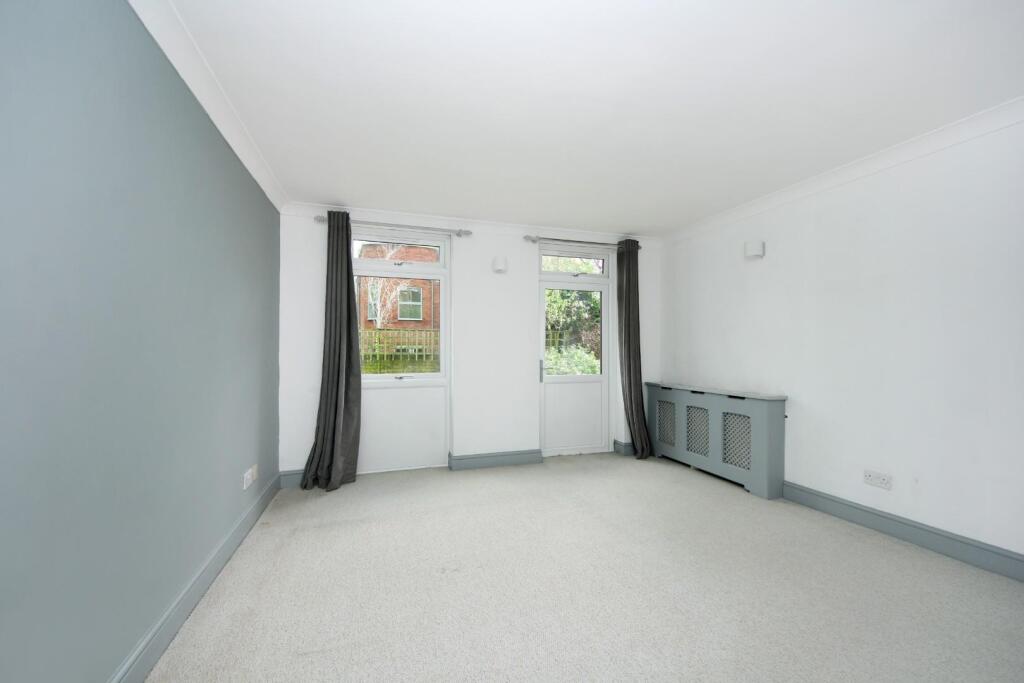 GV- F1 - 5 St Leonards Rd (13).jpg