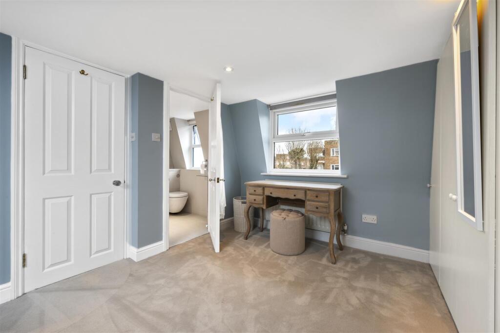99 Haydon Park Road,19.jpg