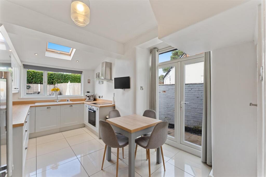 Kitchen Diner