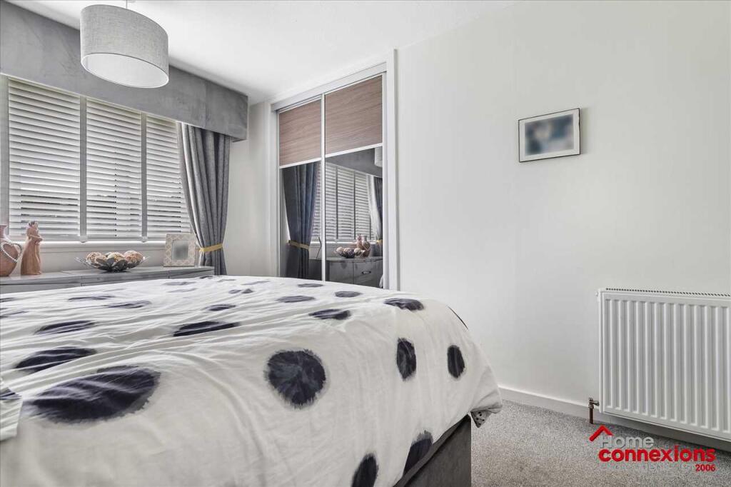 Bedroom One (2)
