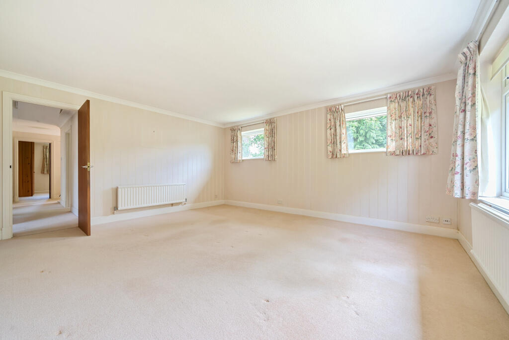 1303027-12-6842df...