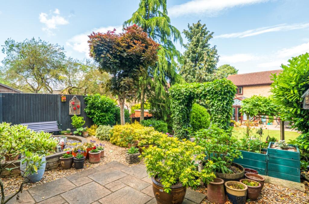 1-1300094-22-6838c7c127932-ARWc (6)