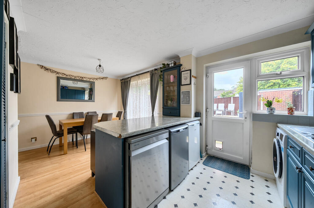 1342497-20-68a5a2...