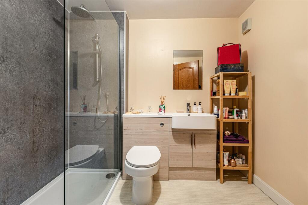 5-6 North Werber Place Edinburgh 17.JPG