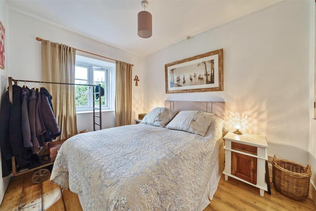 BC Bed 2.jpg