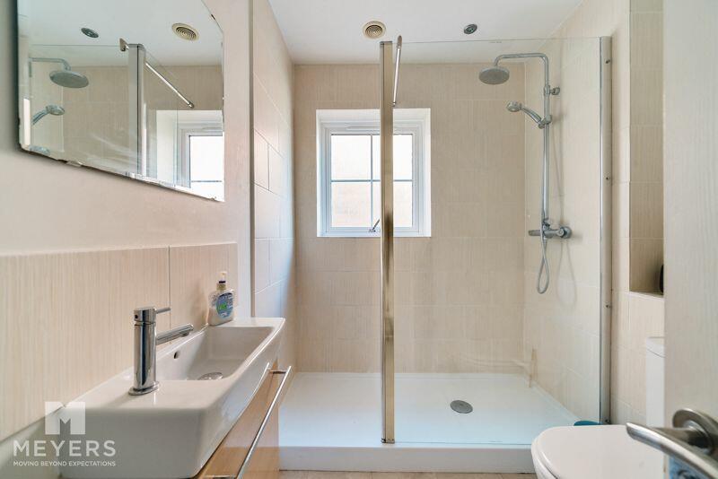 Ensuite Shower Room