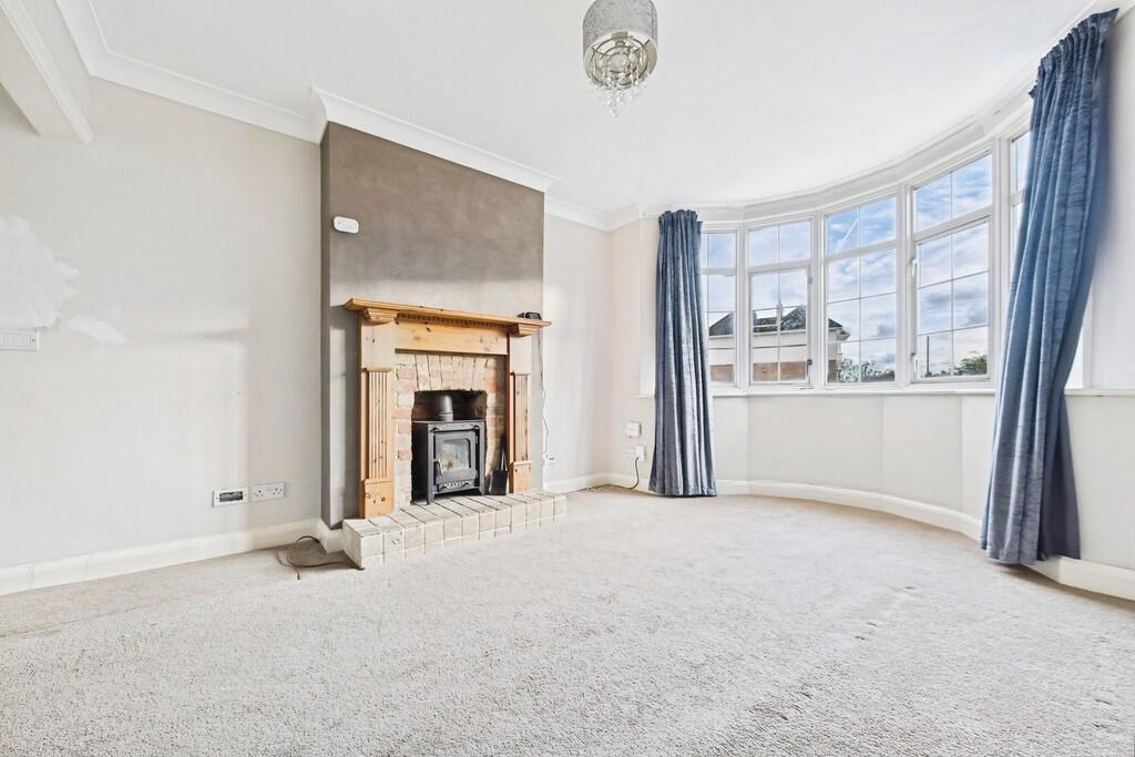 9ff32d2c-CAM01085...