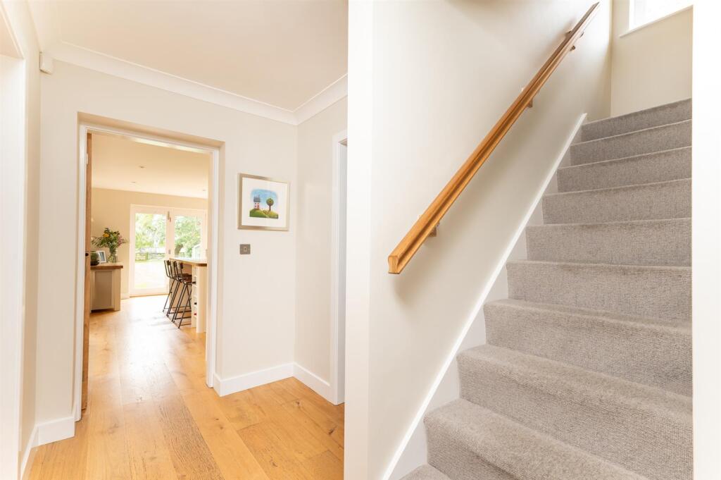 ENTRANCE HALLWAY
