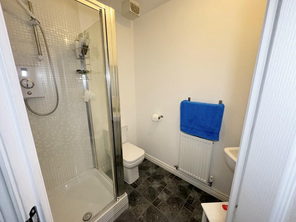 En-suite 1