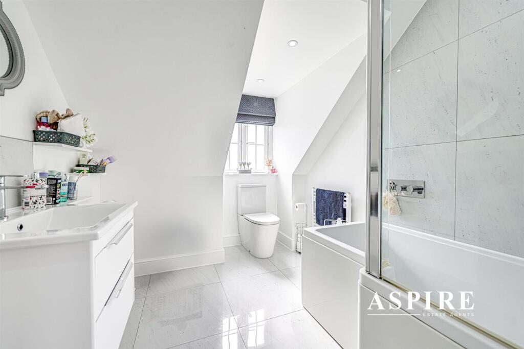 Aspire Estate Agents150.jpg