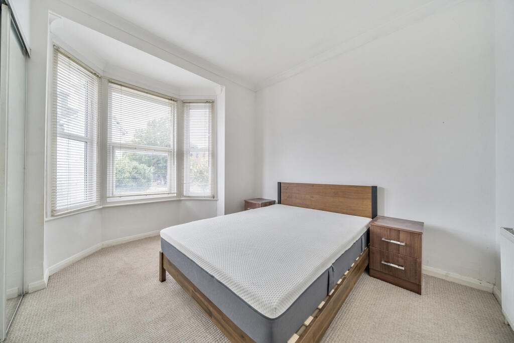 1347520-16-68b846...