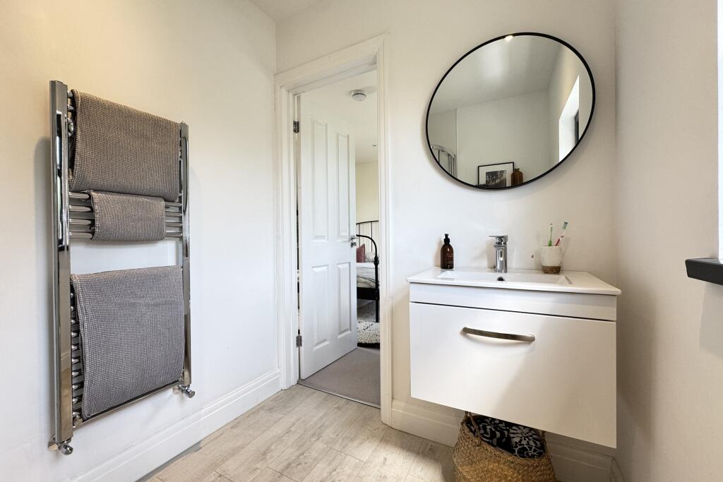 Ensuite