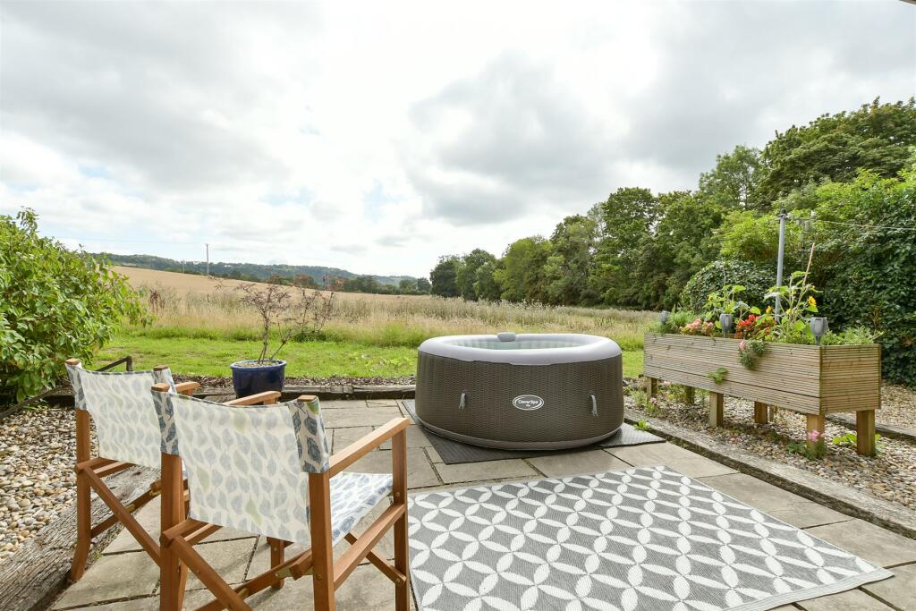 External Lifestyle Photograph