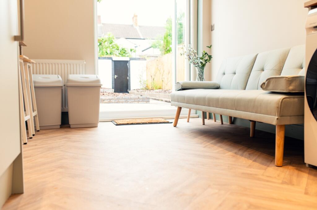 Call 02920 668585 to secure your viewing_42