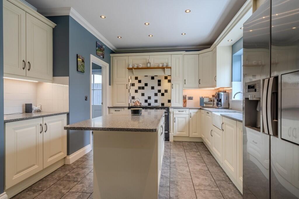 IQ_00194-HDR