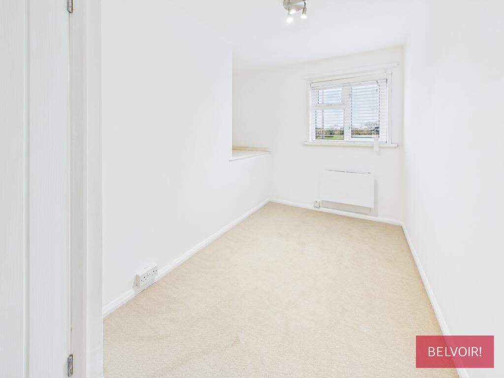 Greenfields, Burton, LL12