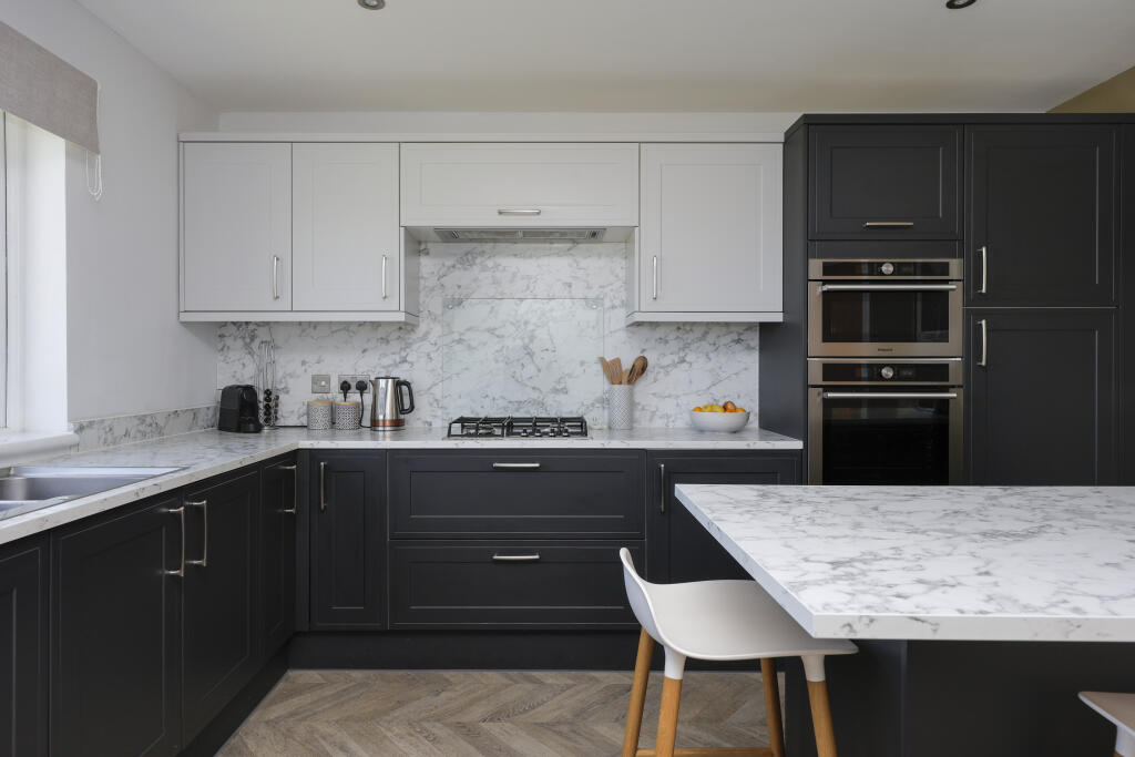 Breakfasting Kitchen