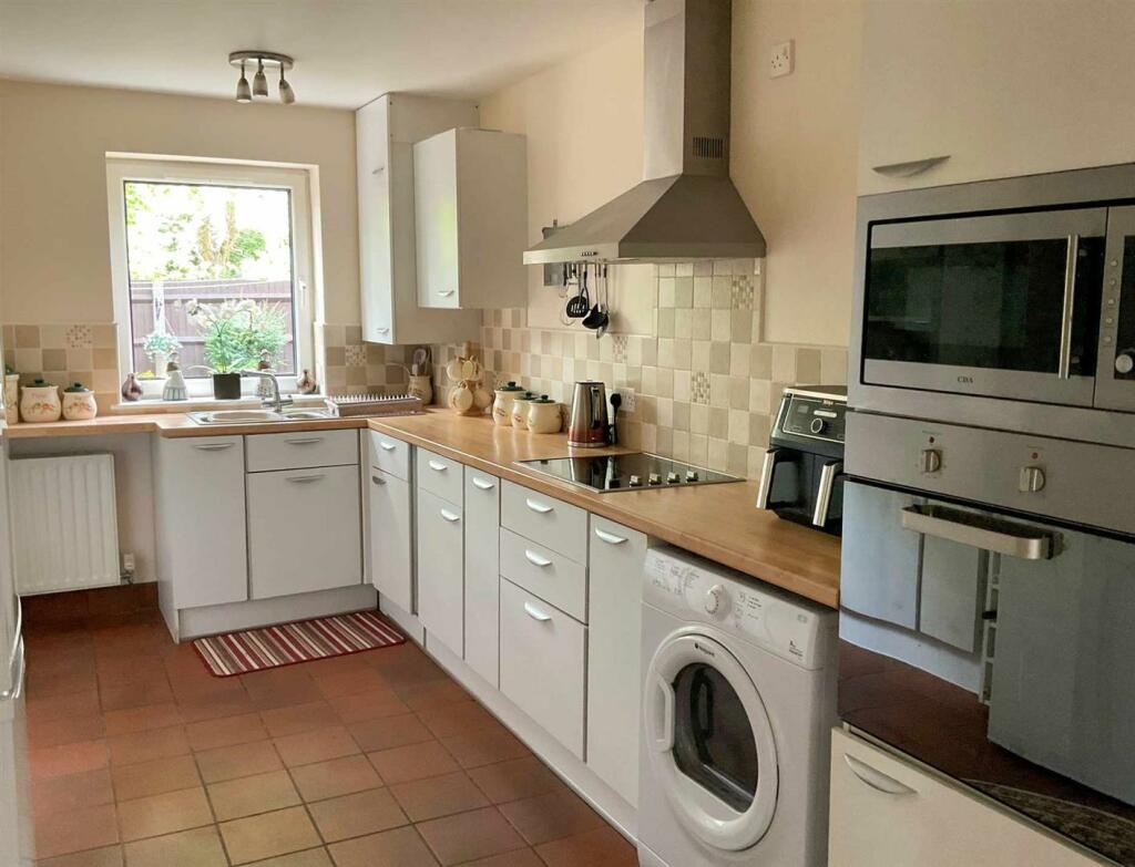Annexe Kitchen