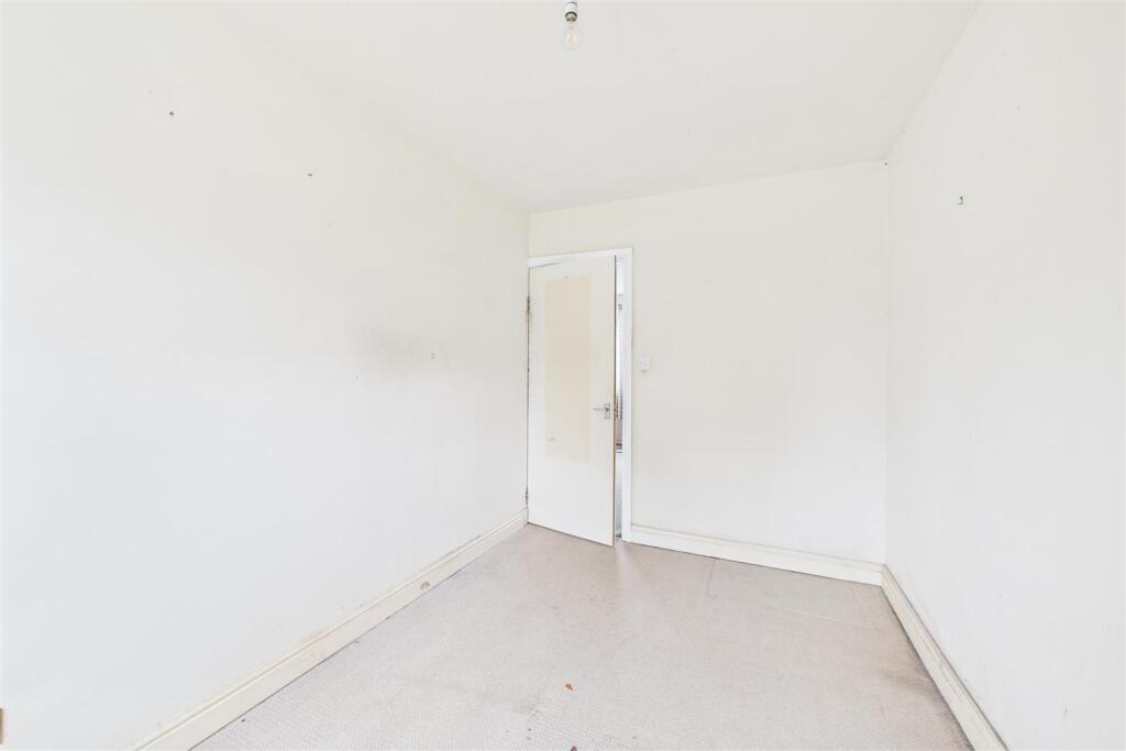 194, Ilminster Avenue Bristol, BS4 1BY | Hollis Mo