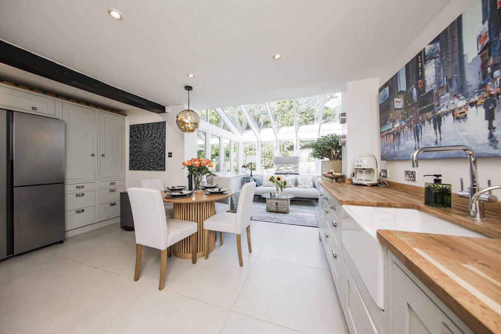 Kitchen 2