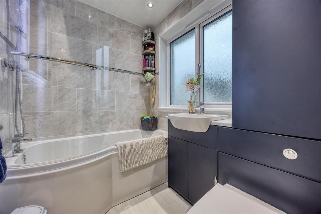 4_ALDER_AVE_LENZIE_025.JPEG