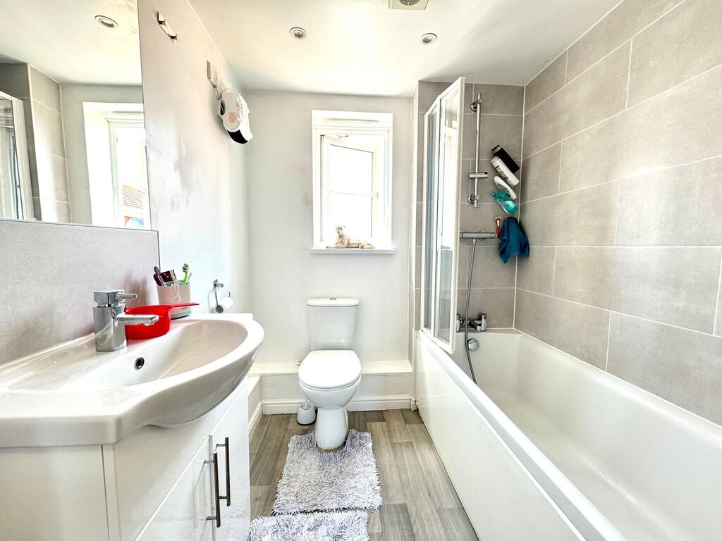 67 Collier way ba...