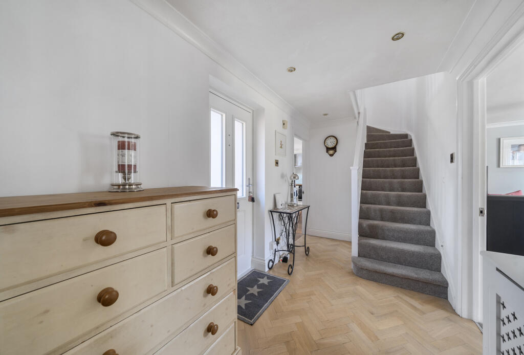 1313597-8-6852d15...