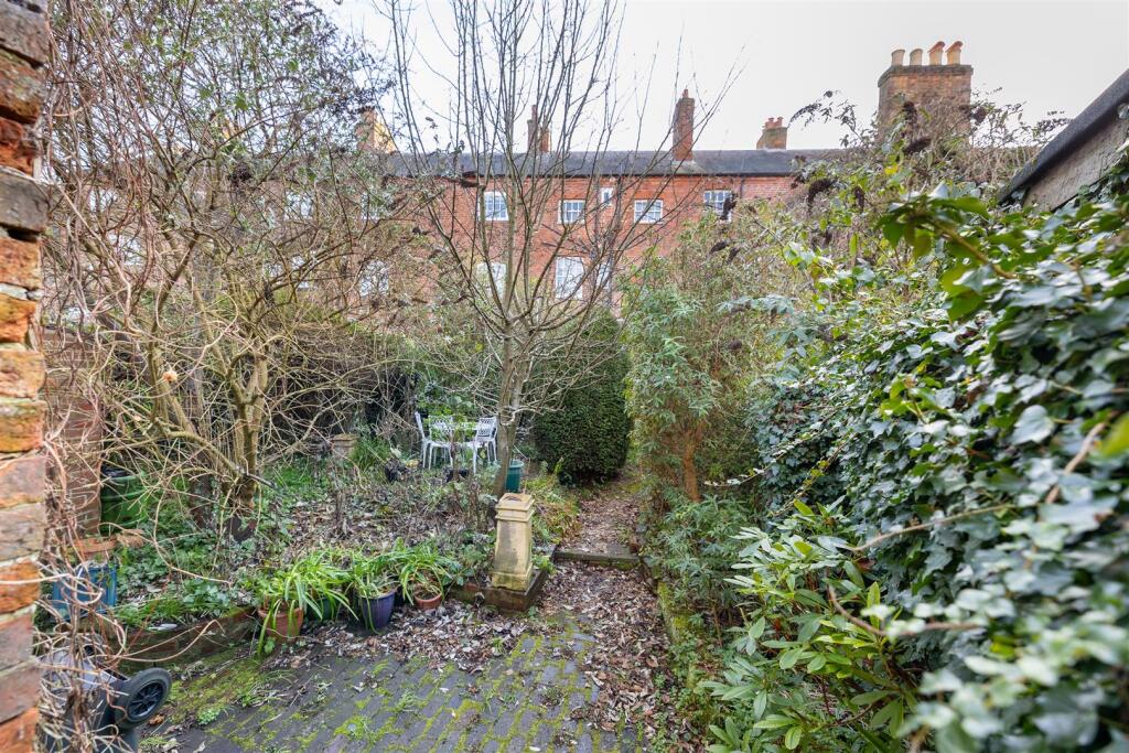 LE65 1BQ 11SS-020.jpg