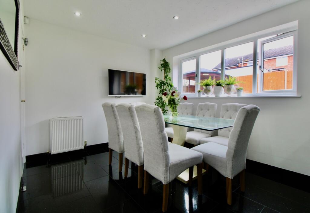 Dining Area close up