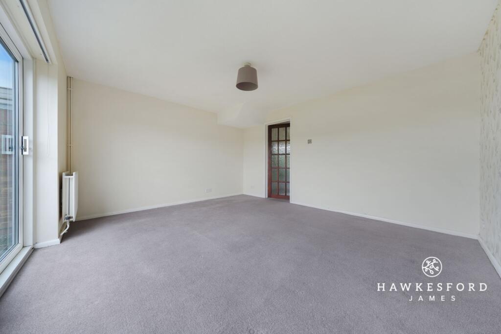 Watsons Hill, Sittingbourne - Lounge/diner