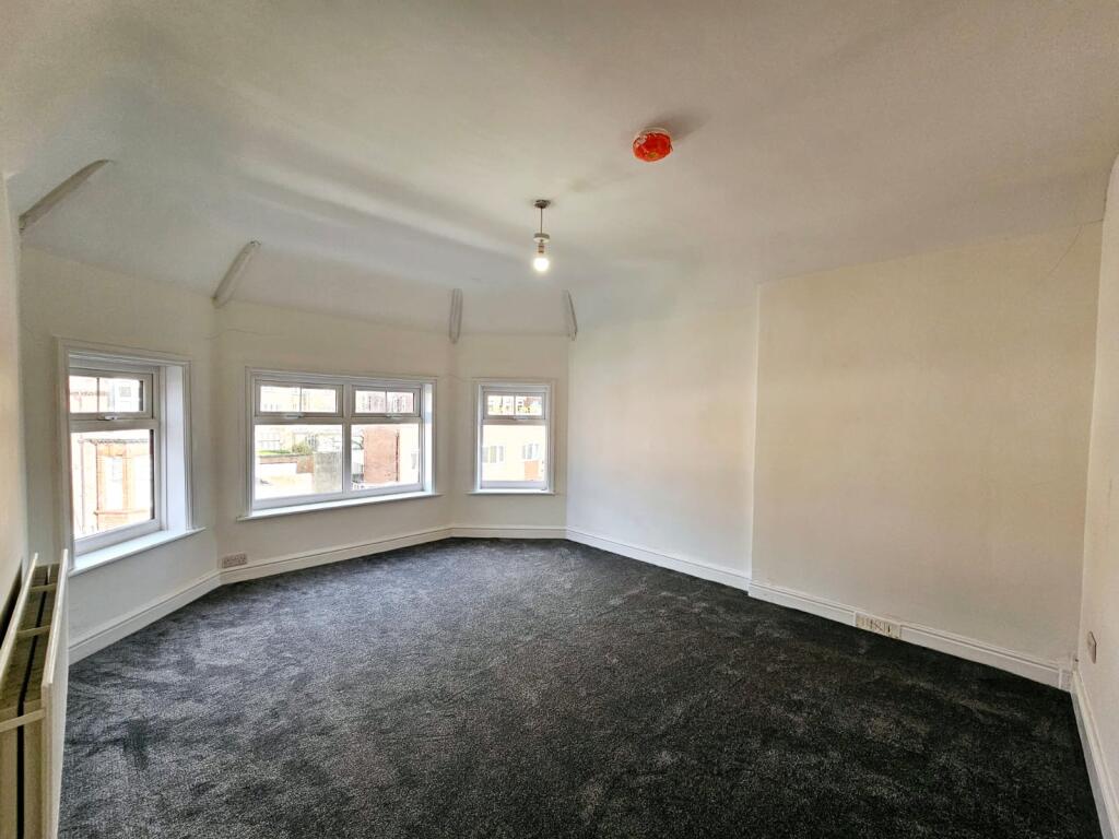 37fe542d-5fa9-4174-a50f-fbc9f2df86e1