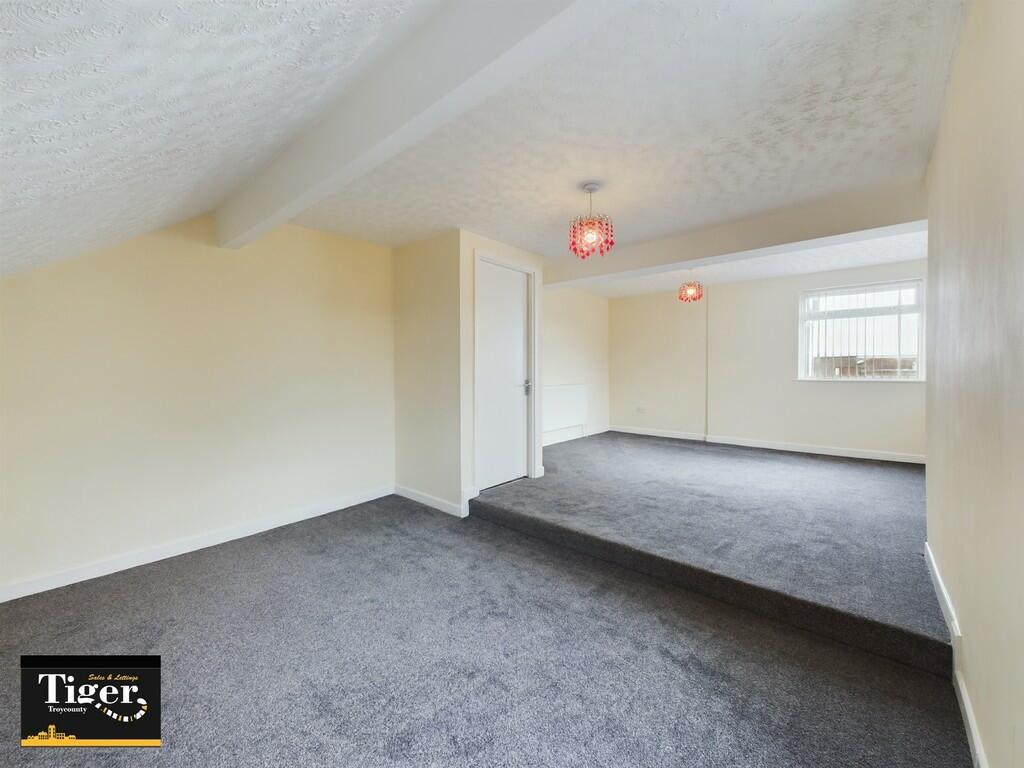 CAM03440G0-PR0102...