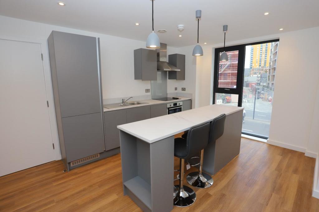 kitchen1.jpeg