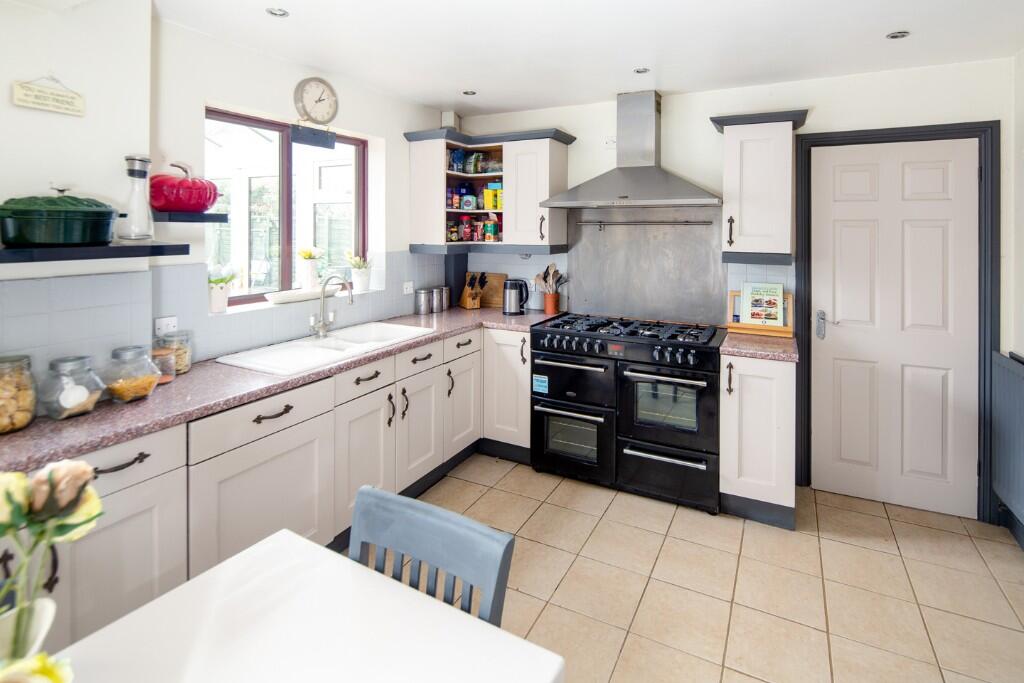 Kitchen Breakfast Rm