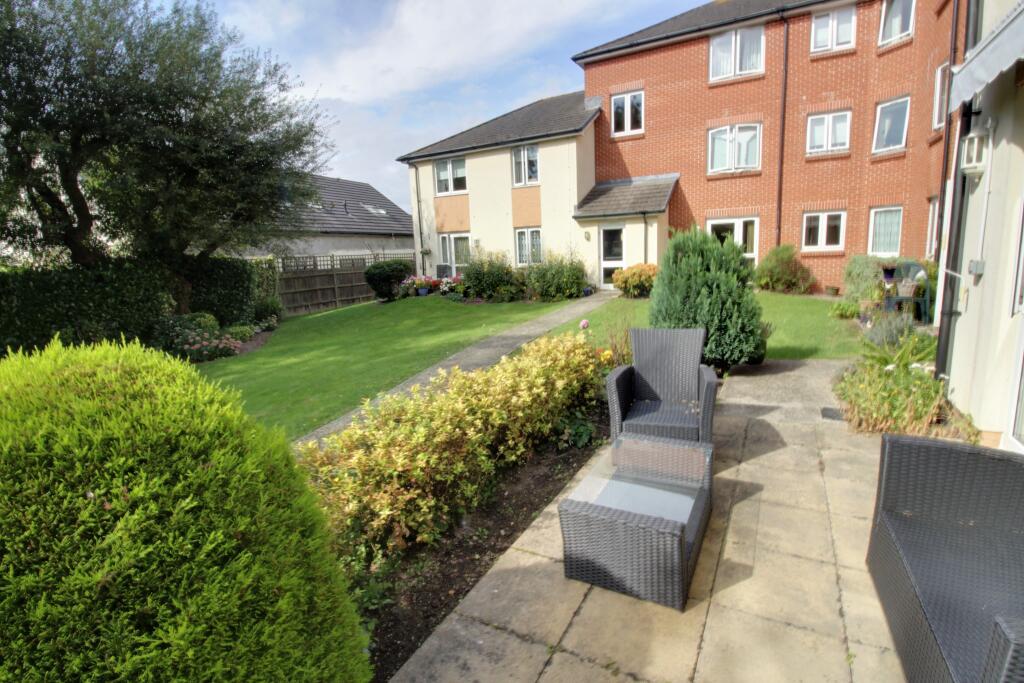 COMMUNAL GARDEN