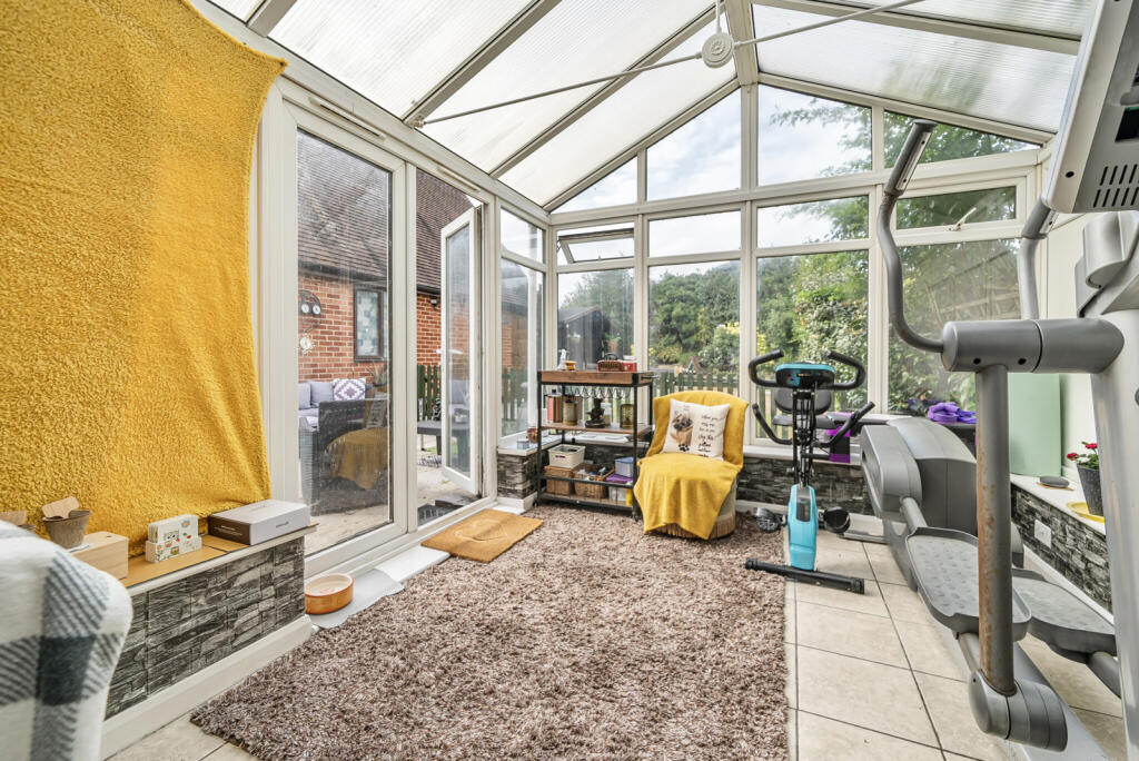 1330050-8-6883b71...