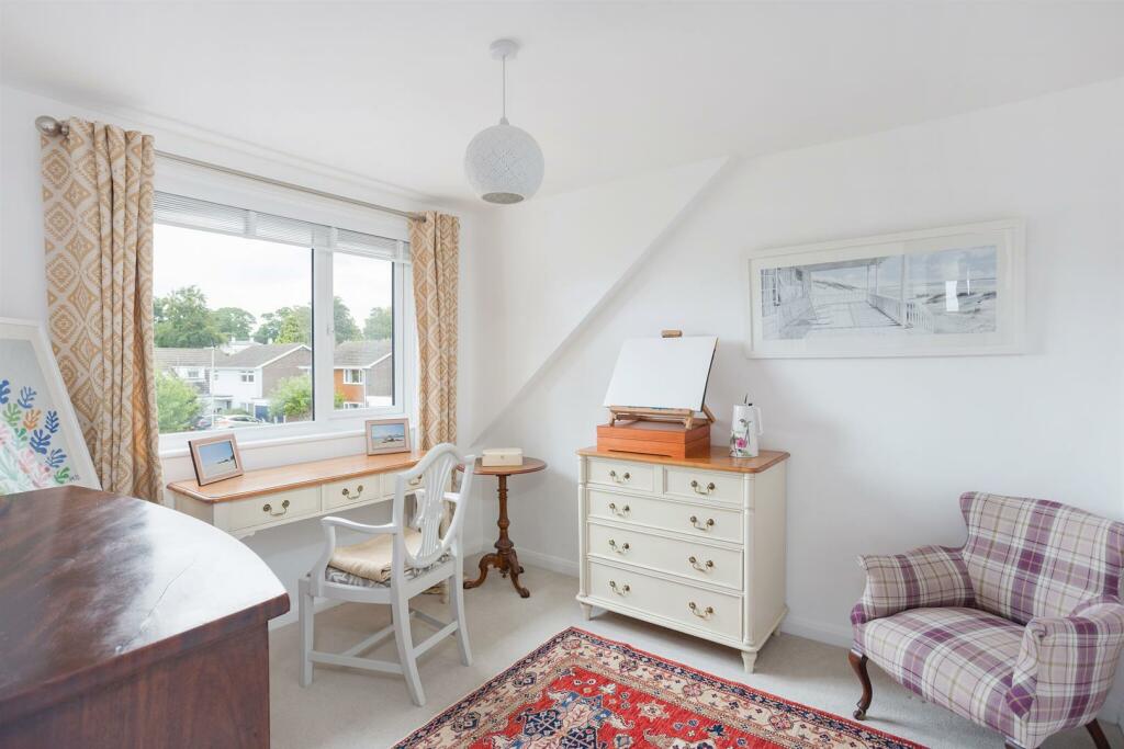 73576_12-Merestones-Close  (14)_low.jpg