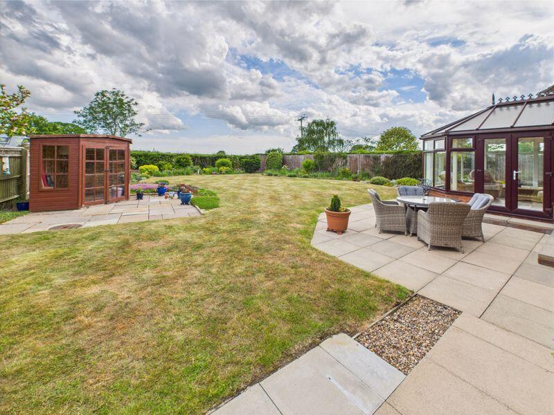 Rear Patio/Summerhouse