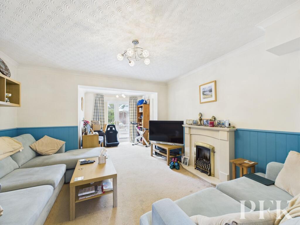 Living / Dining Room