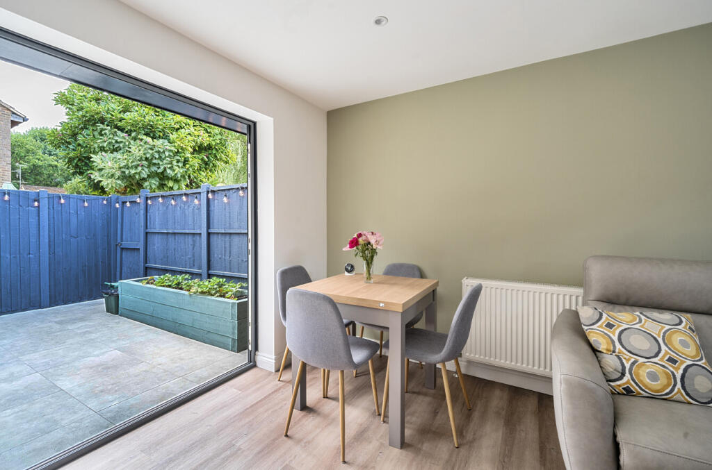 1343637-13-68a5e5...