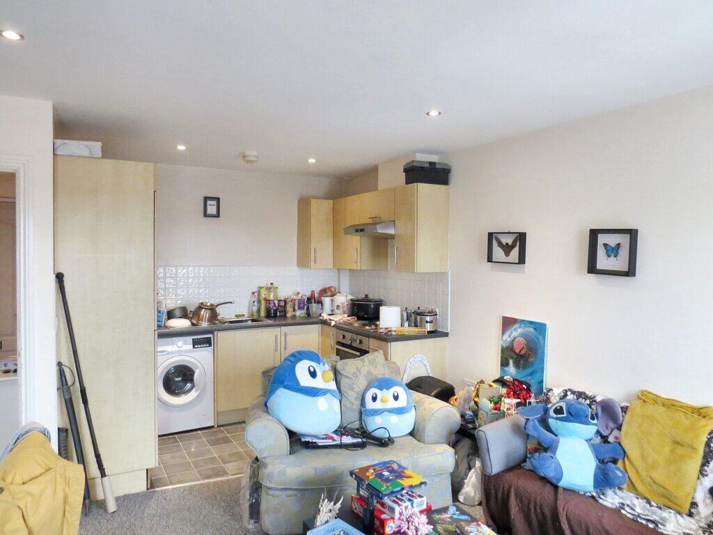 Abram House - Lounge Kitchen