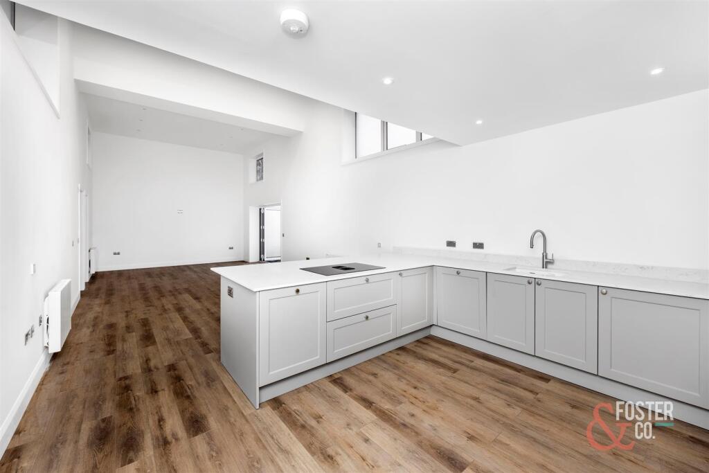 Cuckfield Road, 123_004.jpg